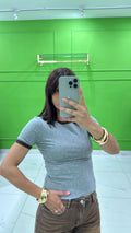 Maglia contrasto grigia