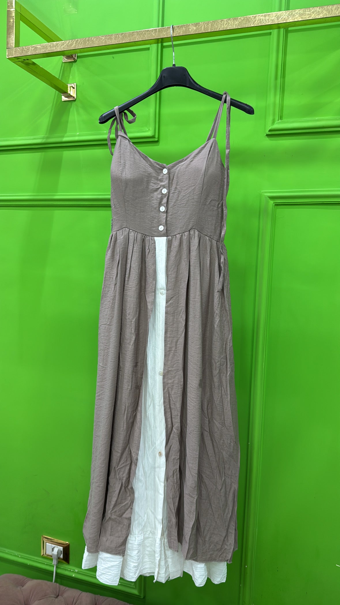 Abito beige